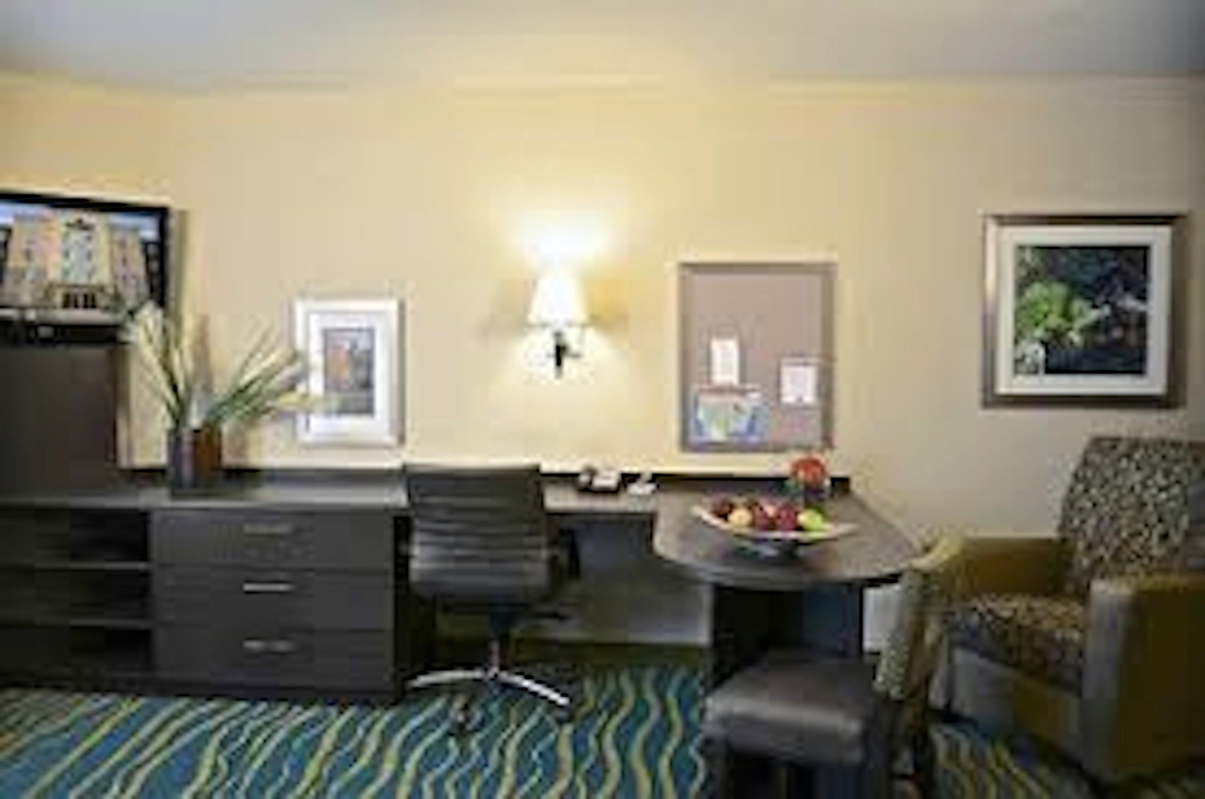 Candlewood Suites Denver Northeast - Brighton By Ihg Exterior photo