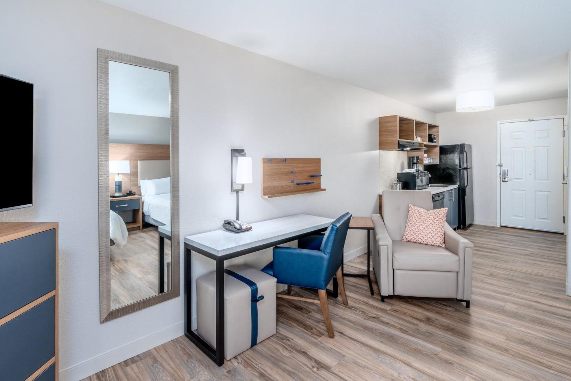 Candlewood Suites Denver Northeast - Brighton By Ihg Exterior photo