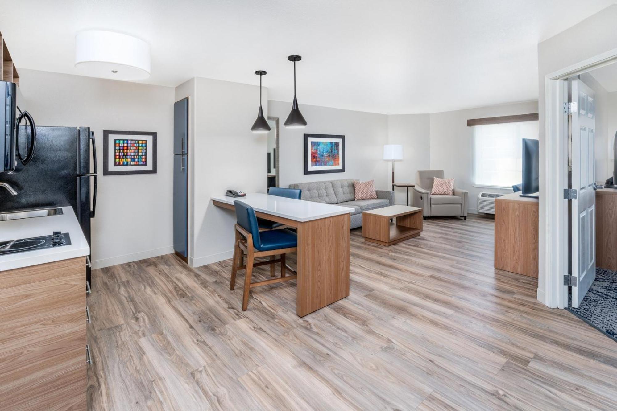 Candlewood Suites Denver Northeast - Brighton By Ihg Exterior photo